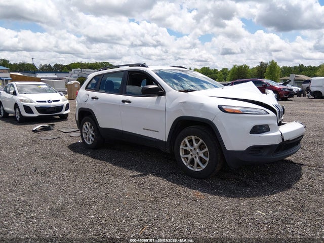 Salvage Jeep Cherokee Image