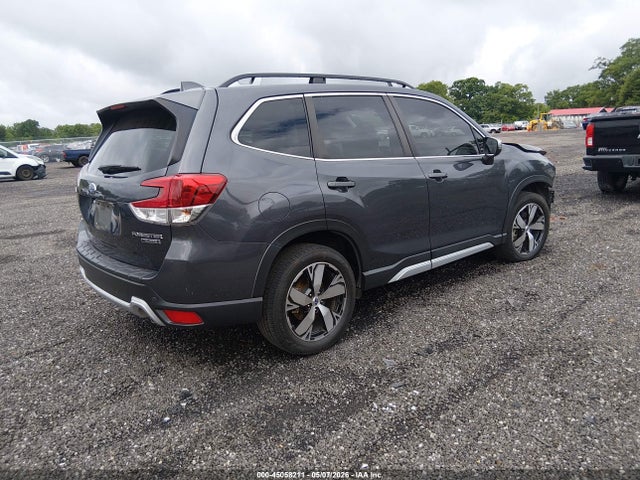 Subaru Forester Touring