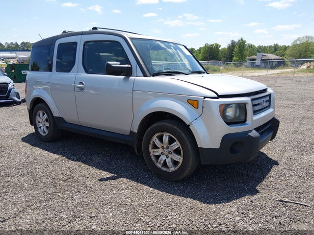 Salvage Honda Element Image