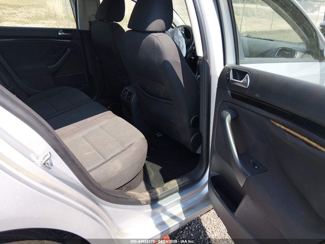 Volkswagen Jetta 2.5l S