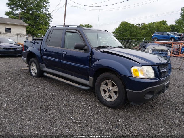 Salvage Ford Explorer Image