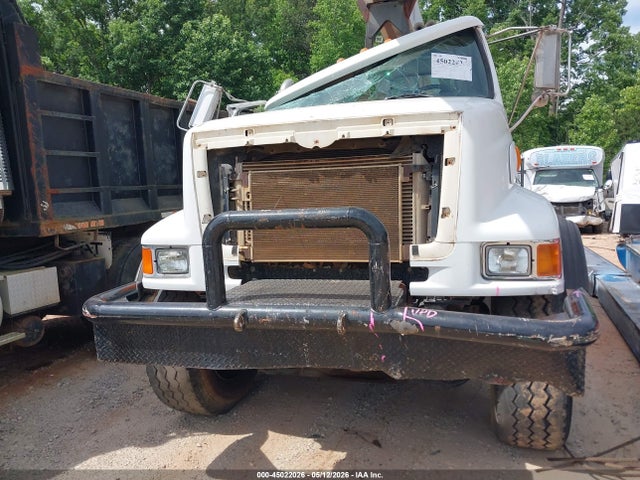 Sterling Truck Lt 7500
