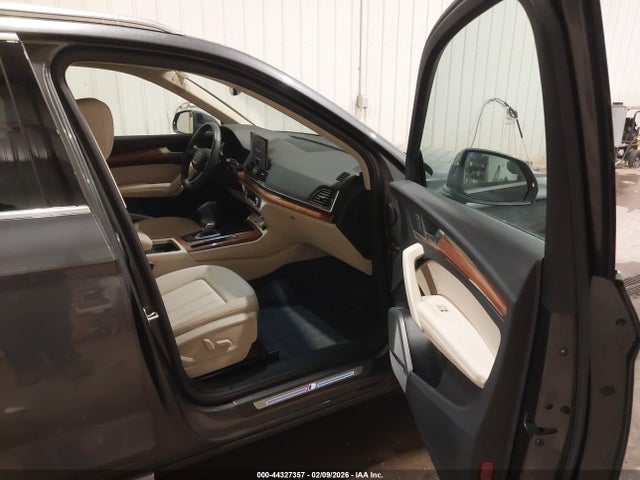 Audi Q5 Premium Plus 45 Tfsi S Line Quattro