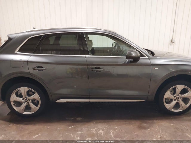 Audi Q5 Premium Plus 45 Tfsi S Line Quattro