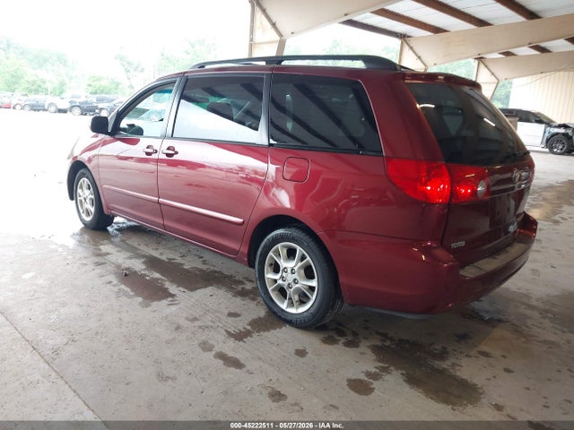 Toyota Sienna Xle