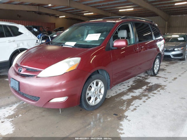 Toyota Sienna Xle