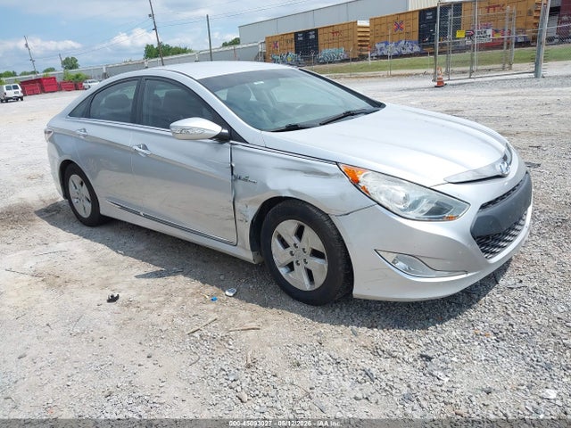 Salvage Hyundai SONATA Image