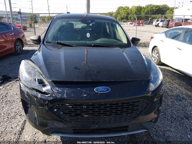 Ford Escape S