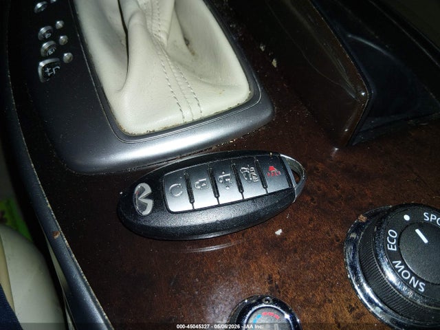 INFINITI JX35