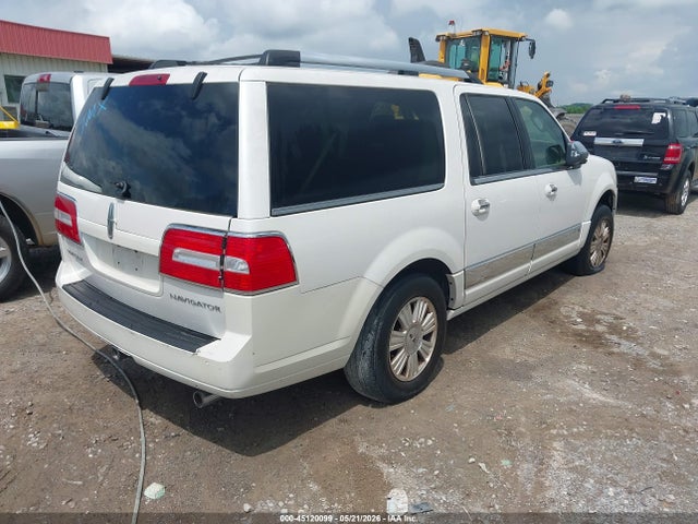 Lincoln Navigator