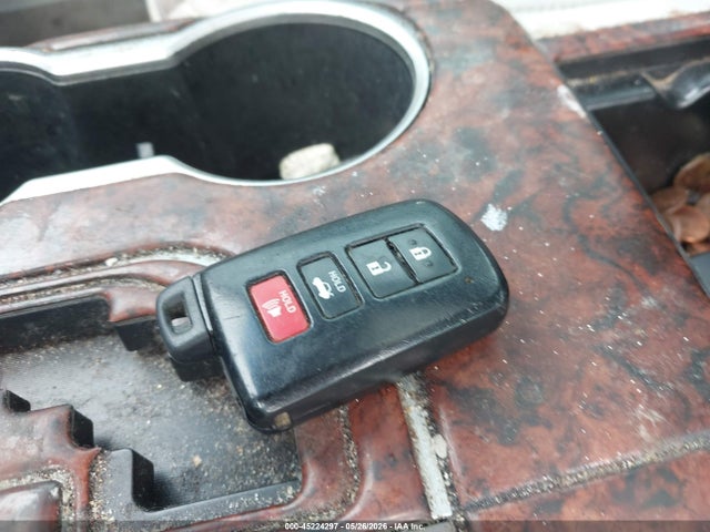 Toyota Camry Xle