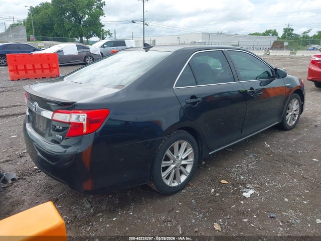 Toyota Camry Xle