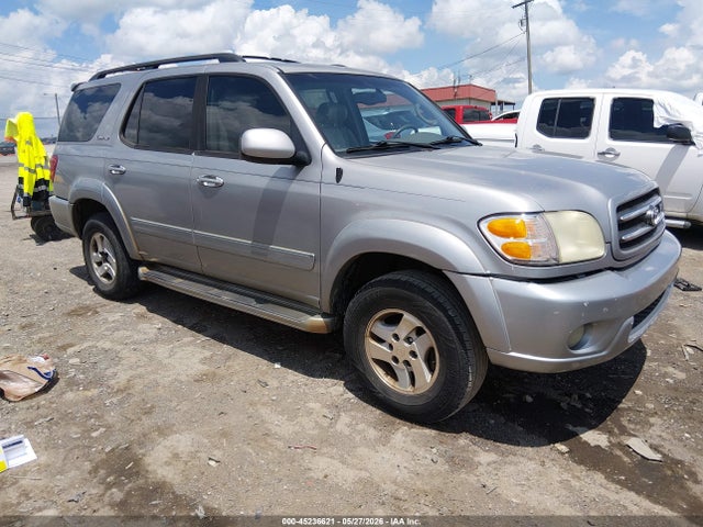 Salvage Toyota Sequoia Image