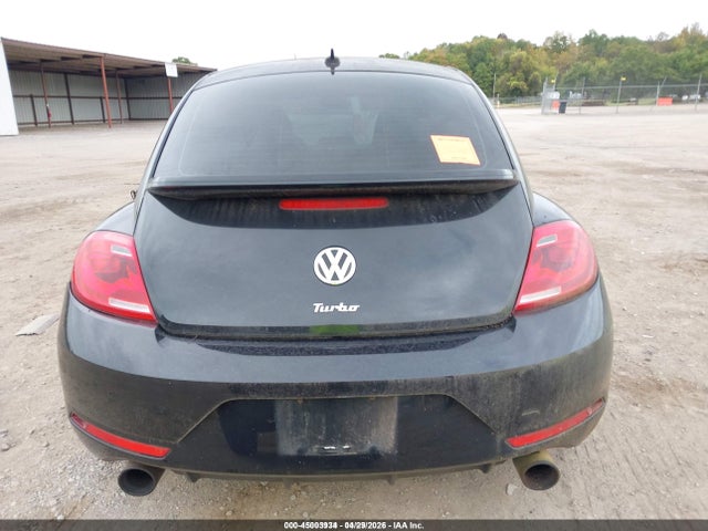 Volkswagen Beetle 2.0t R-line