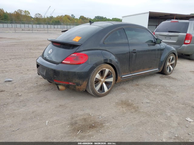 Volkswagen Beetle 2.0t R-line