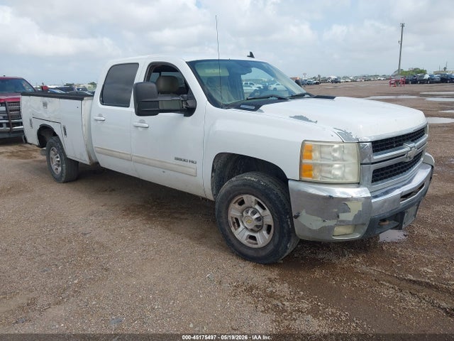 Salvage Chevrolet Silverado 3500 Image