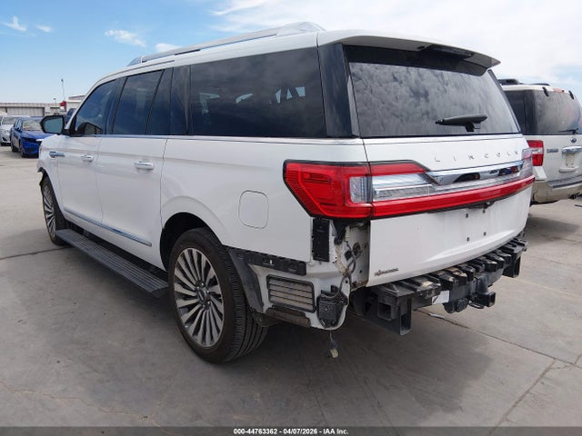 Lincoln Navigator Reserve L