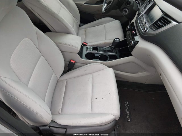 Hyundai TUCSON Sel