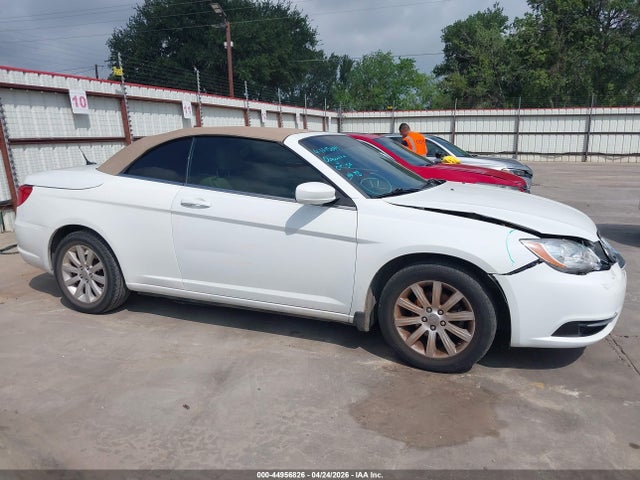 Chrysler 200 Touring