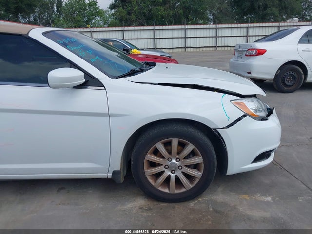 Chrysler 200 Touring