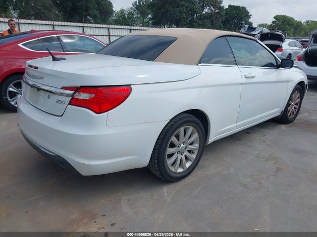 Chrysler 200 Touring
