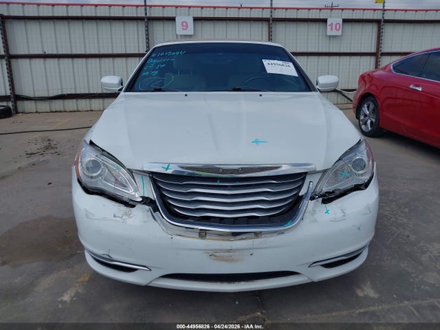 Chrysler 200 Touring