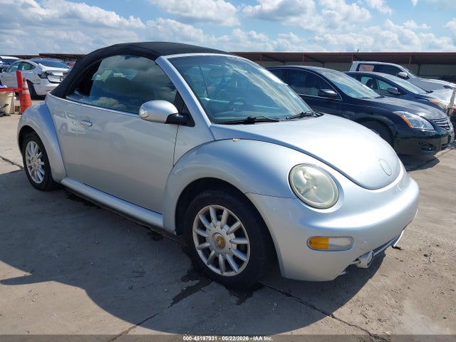 Salvage Volkswagen Beetle Image