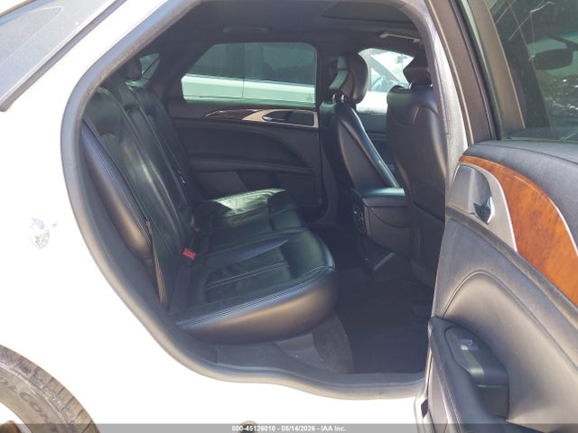 Lincoln MKZ Select