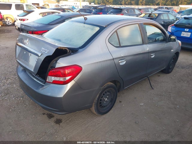 Mitsubishi Mirage Es