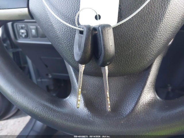Mitsubishi Mirage Es