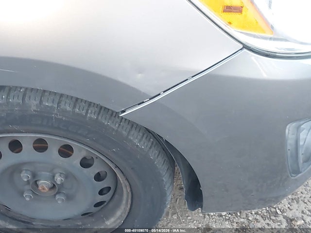 Mitsubishi Mirage Es