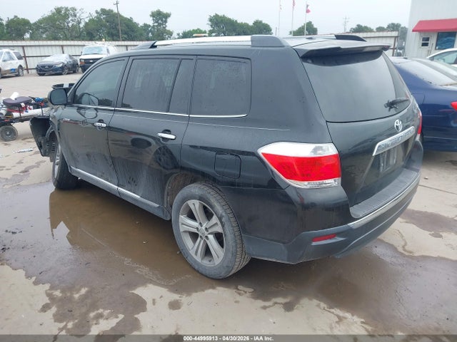 Toyota Highlander Limited V6