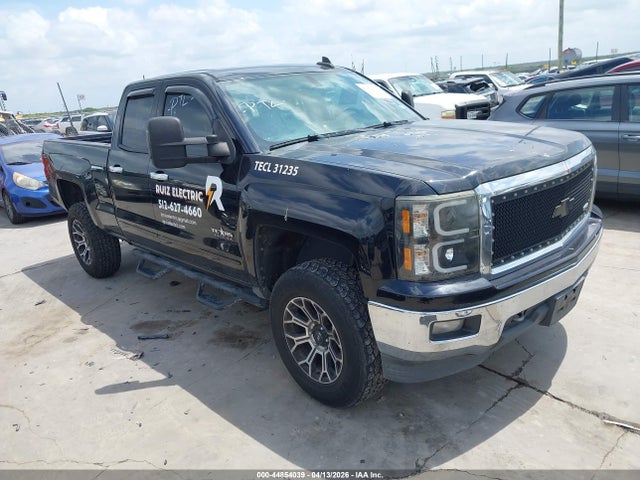 Salvage Chevrolet Silverado 1500 Image