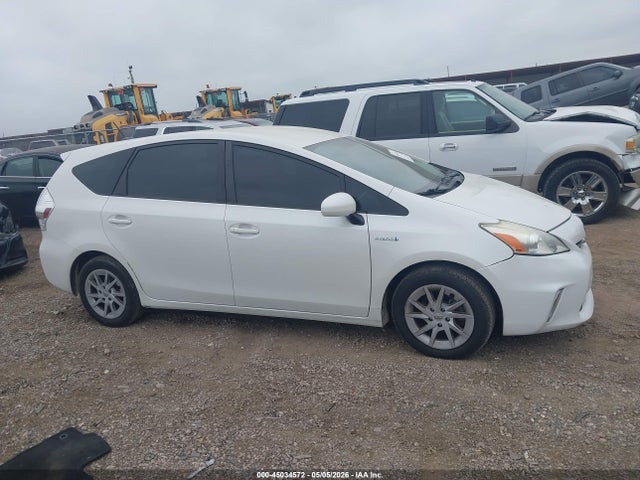 Toyota Prius v Three