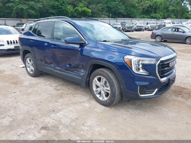 Salvage GMC Terrain Image