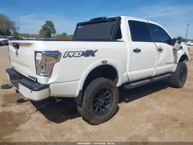 Nissan Titan Pro-4x