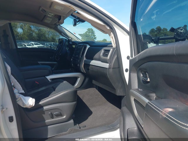 Nissan Titan Pro-4x