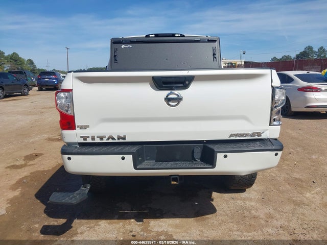 Nissan Titan Pro-4x