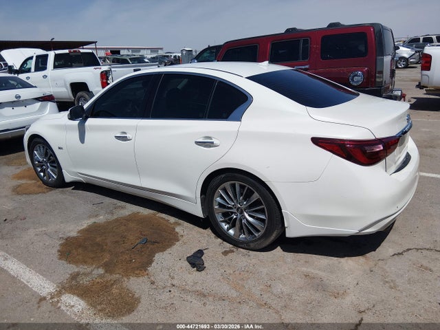 INFINITI Q50 3.0t Luxe