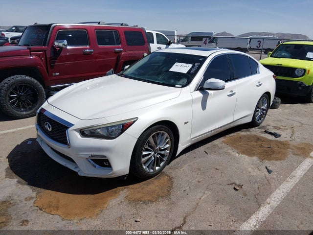 INFINITI Q50 3.0t Luxe