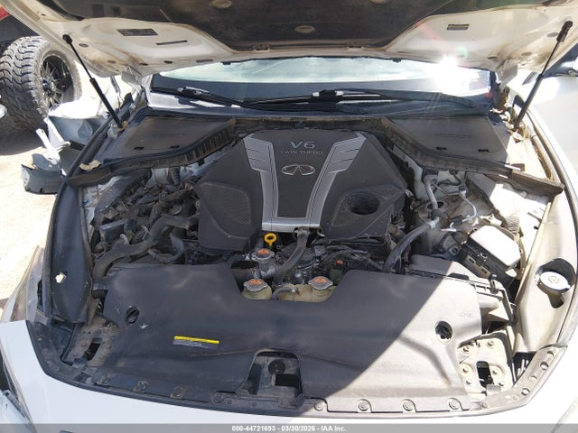 INFINITI Q50 3.0t Luxe