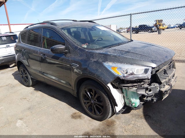 Salvage Ford Escape Image