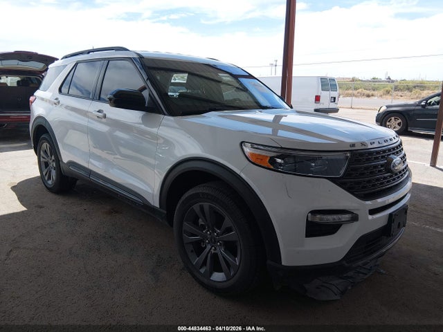 Salvage Ford Explorer Image