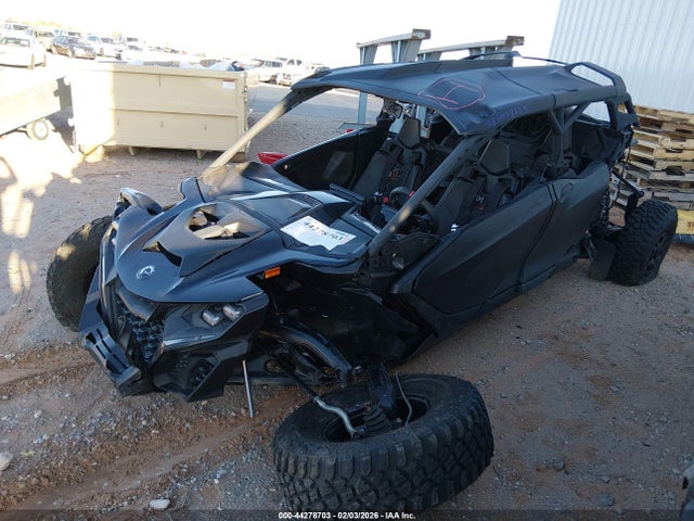 Can-Am Maverick R Max X Rs
