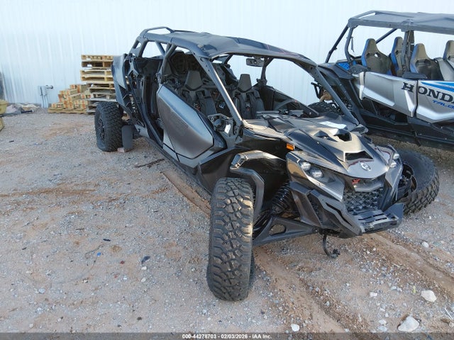Salvage Can-Am Maverick R Max Image