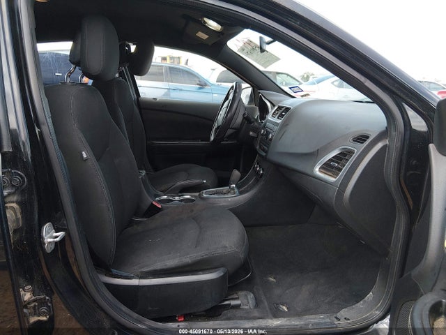 Dodge Avenger Se