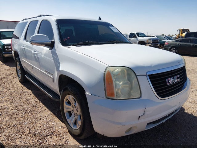 Salvage GMC Yukon Image