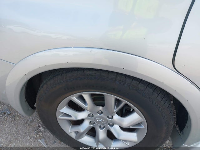 INFINITI Qx