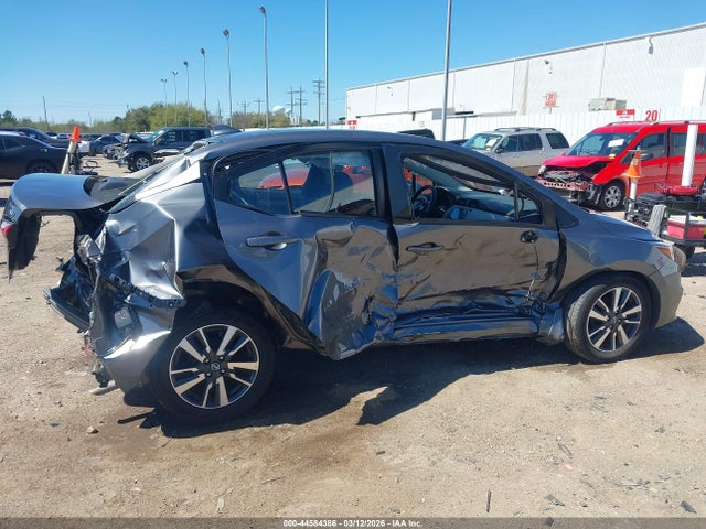 Nissan Versa 1.6 Sv Xtronic Cvt