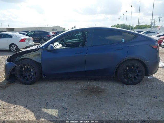 Tesla Model Y Long Range Dual Motor All-wheel Drive